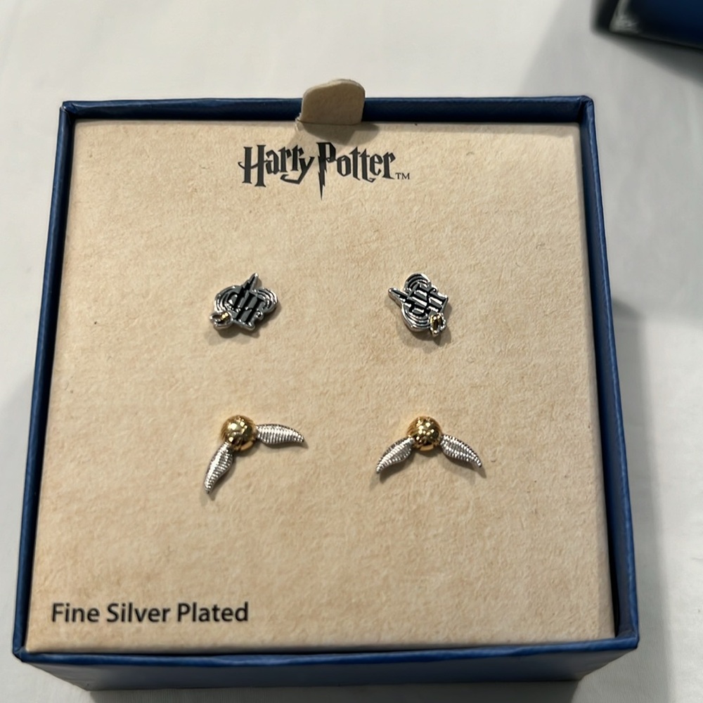 Harry Potter Silver Plated Earrings 2 Pair